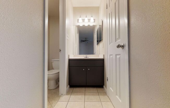 2 beds, 2.5 baths, 1,031 sqft, $1,339, Unit 06