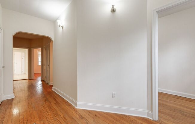 2500 41st Street NW