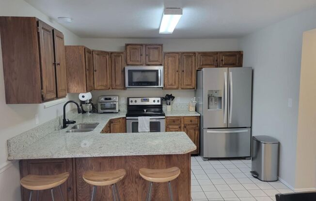 Newly Updated Deerhaven Townhome in Provo!