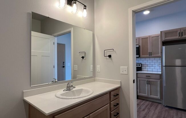 Studio, 1 bath, 569 sqft, $1,600, Unit WR 305-224