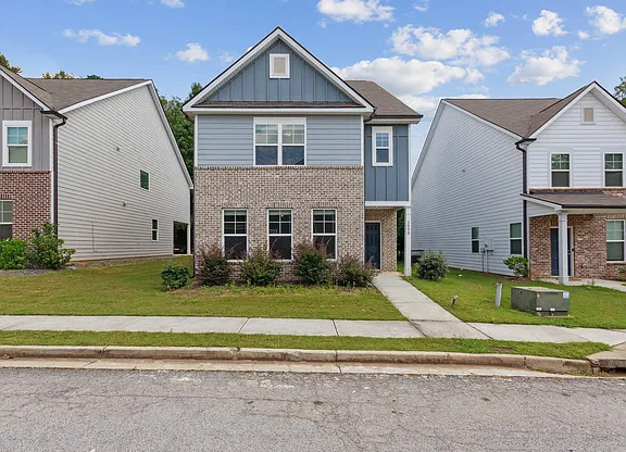 1828 LAUREL GRN WAY