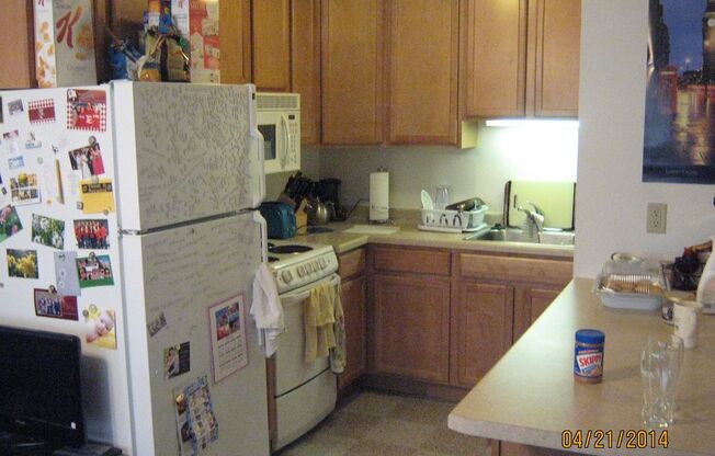 2 beds, 1 bath, $1,495