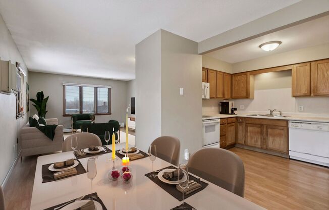 155 Cedar Lake Road North