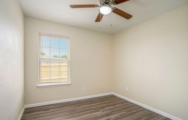 Updated 3/1 with Granite Counter Tops and Refrigerator Included!