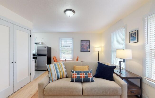 Red Maple Apartments