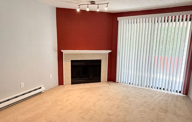 2 beds, 2 baths, 1,000 sqft, $1,695, Unit D - 107