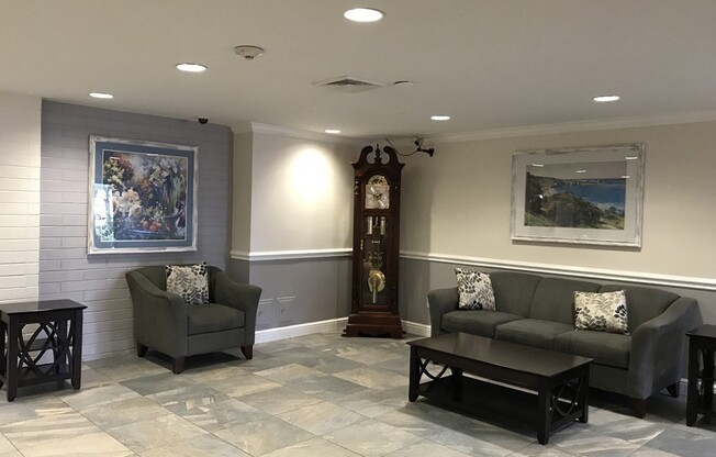 1 bed, 1 bath, 765 sqft, $2,050, Unit 707