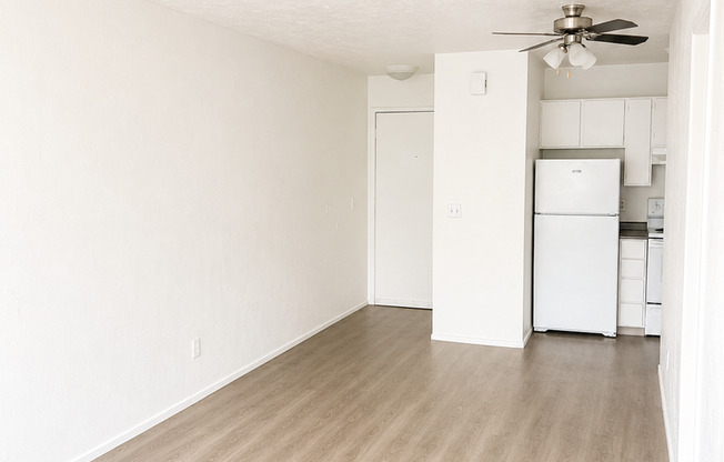 1 bed, 1 bath, 600 sqft, $1,195, Unit 11C