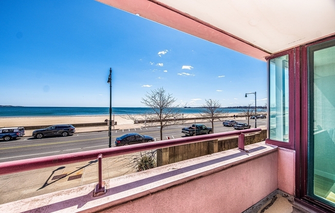 2 beds, 2 baths, 1,042 sqft, $3,200, Unit 2W