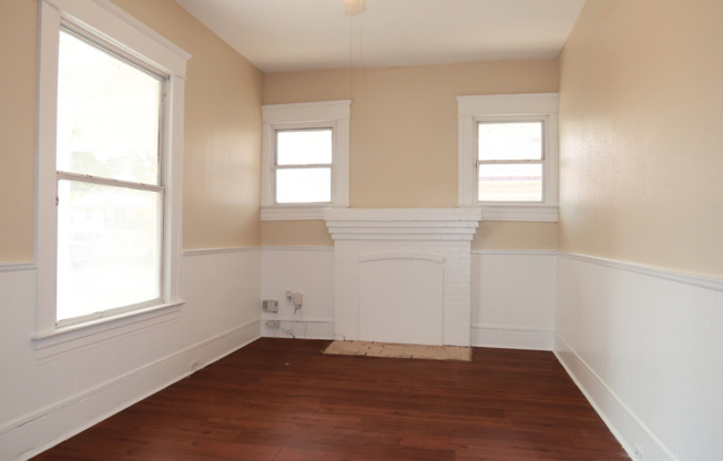 2018 Elmwood Ave Tampa, FL 33605 MOVE IN SPECIAL!! Waived $350 Cleaning Fee!!!!!