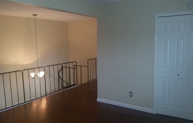 1 bed, 1 bath, 750 sqft, $1,395, Unit 905-30