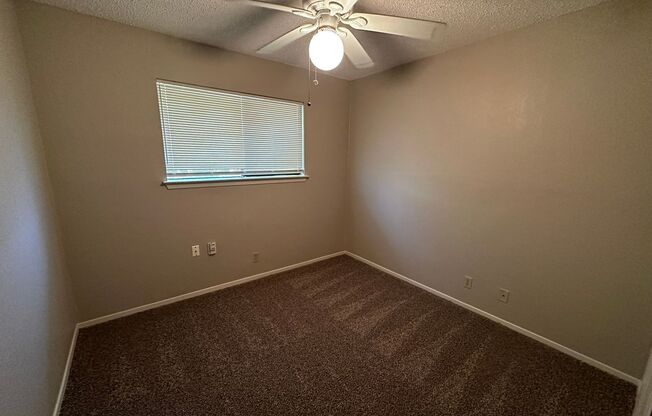 3 beds, 2 baths, 1,200 sqft, $1,875