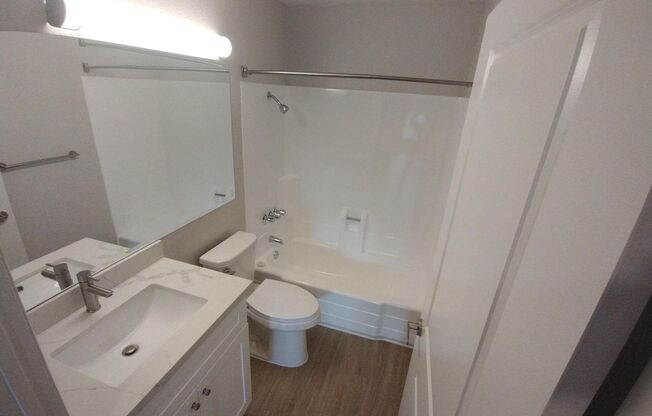 Studio, 1 bath, 468 sqft, $1,995, Unit A09