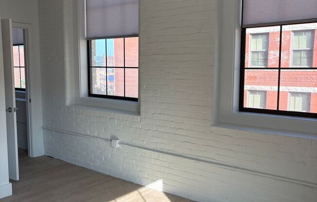 1 bed, 1 bath, 745 sqft, $2,375, Unit 405