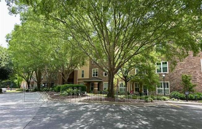 10 Perimeter Summit Boulevard NE