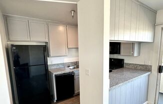 2 beds, 2 baths, $2,690, Unit 201