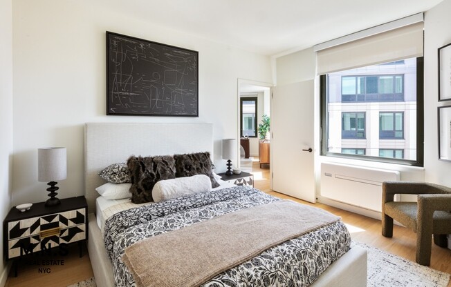 2 beds, 2 baths, $5,995, Unit 1127