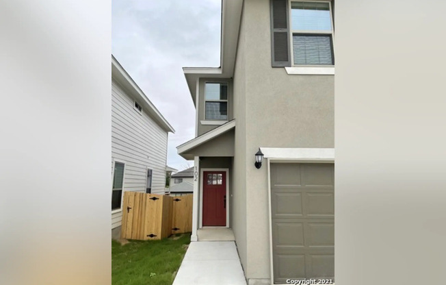 2222 Sandlewood Cove