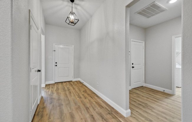 10416 TALUS DR