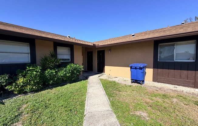 829 Gleason Pkwy Units #1-5