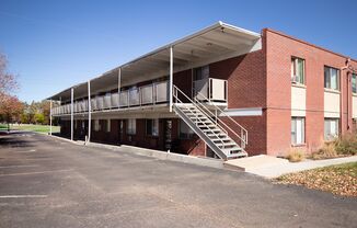 7300–7310 W. 10th Ave – Studio, 1 & 2 Bedroom Apartments in Lakewood’s Two Creeks Neighborhood