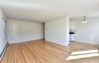 1 bed, 1 bath, $2,995, Unit 108