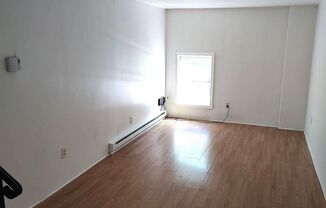 1 bed, 1 bath, 800 sqft, $1,013, Unit Unit 2