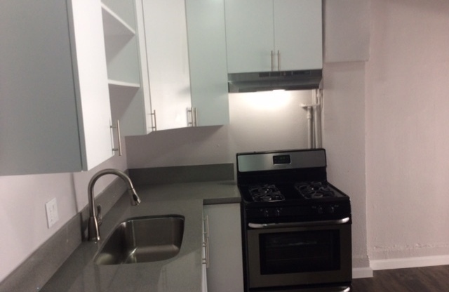 1 bed, 1 bath, $1,895, Unit 20