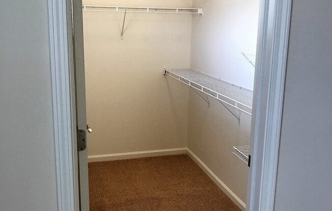 2 beds, 2 baths, 1,190 sqft, $1,470, Unit 5403LLS #92