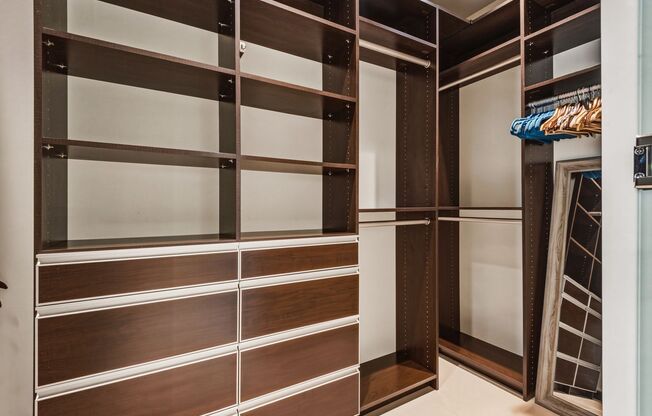 2 beds, 2.5 baths, $17,000