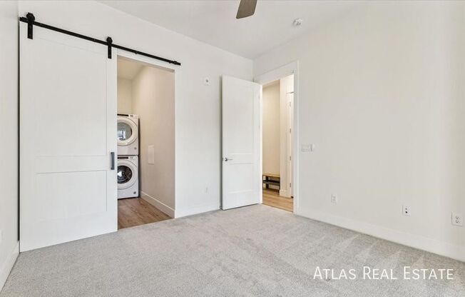 2876 W 53 AVE