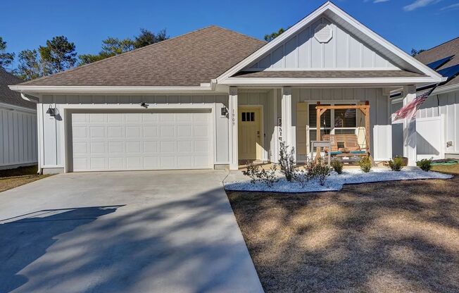 East Navarre 4bed/2bath AVAILABLE NOW!