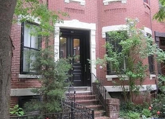17 WORTHINGTON ST