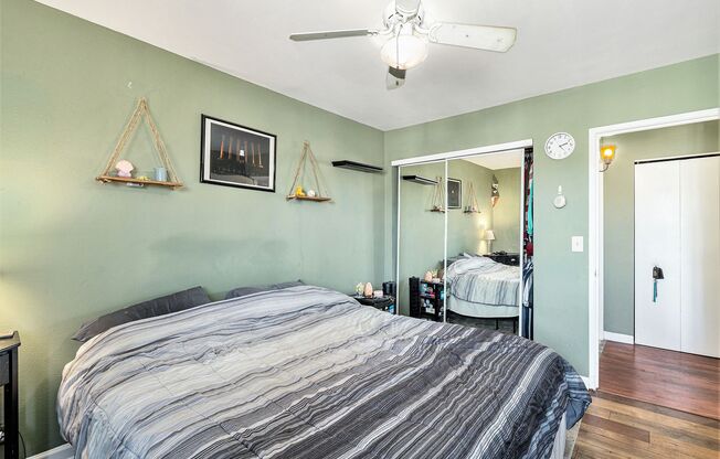 1 bed, 1 bath, $1,325, Unit # #J 24