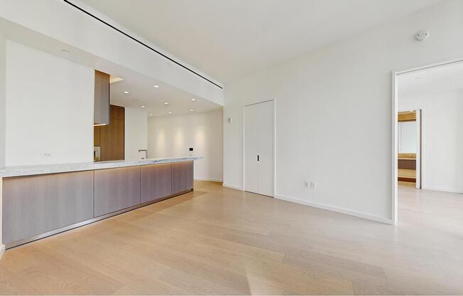 1 bed, 1 bath, 957 sqft, $10,750, Unit 10D