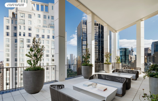1 bed, 1 bath, 688 sqft, $7,000, Unit 9D