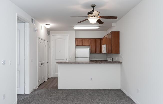 1 bed, 1 bath, 600 sqft, $2,600