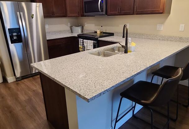 Studio, 1 bath, 526 sqft, $1,195, Unit 124-202