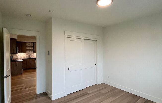 1 bed, 1 bath, $1,295, Unit 302