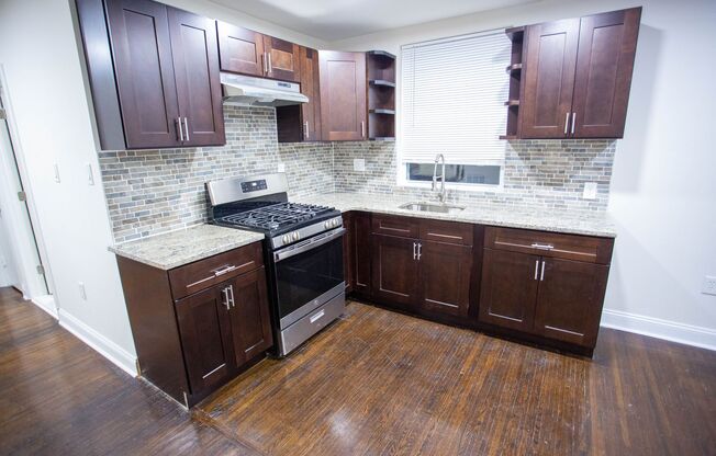 BRAND NEW 2 BEDROOM 1 BATH APARTMENT