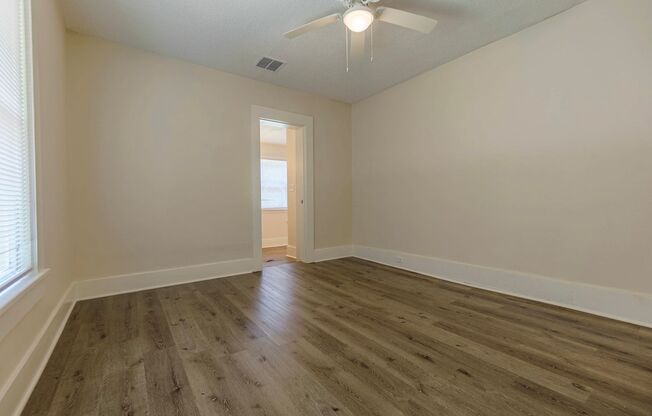 3 beds, 1 bath, $1,530