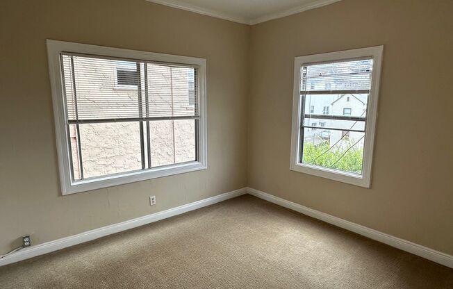 1 bed, 1 bath, $1,695, Unit #23