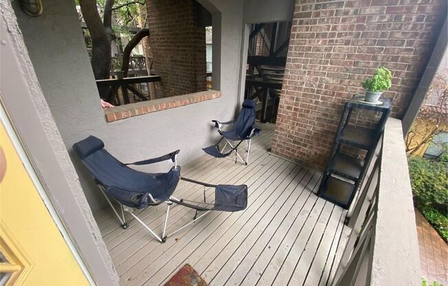 2 beds, 1 bath, 715 sqft, $1,500, Unit #214