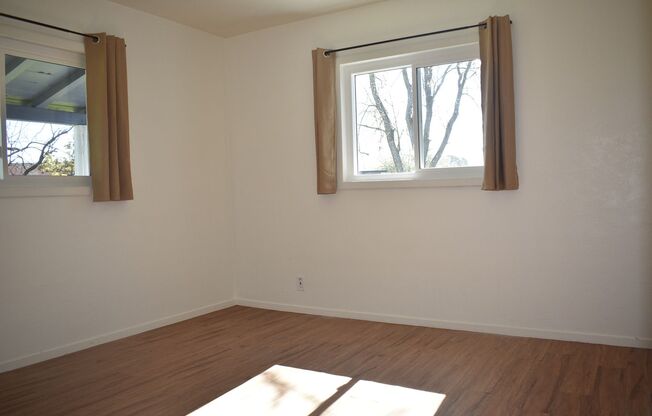 2 beds, 1 bath, $1,795