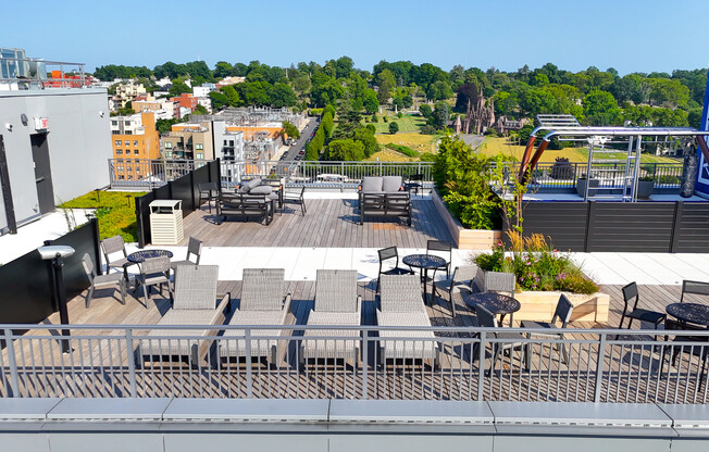 3 beds, 2 baths, $6,643, Unit 14K