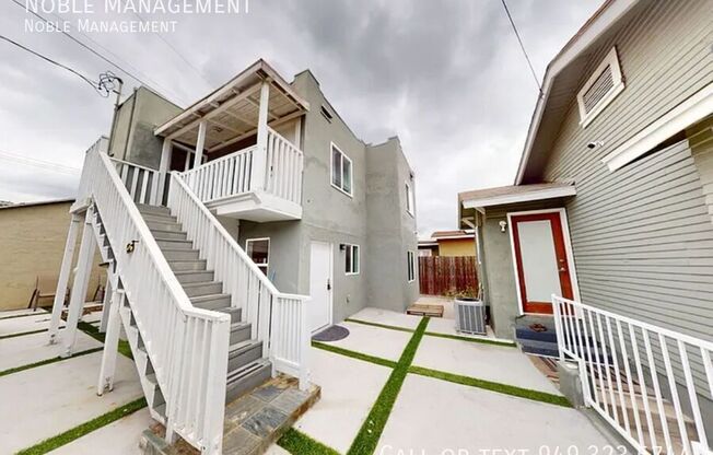 3629 1/2 MARMION WAY