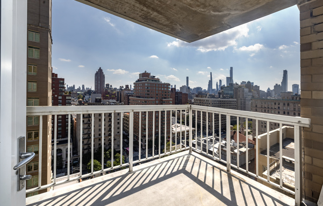 1 bed, 1 bath, $5,995, Unit 17B