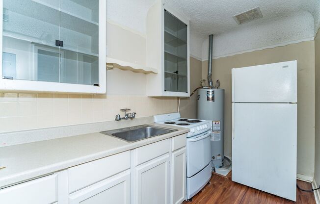 1 bed, 1 bath, $1,150, Unit Unit 3