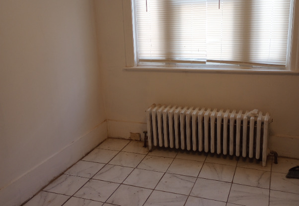 28 XX N BAILEY ST