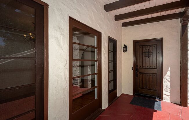Beautifully Restored 3BR Miracle Mile Duplex | 1,725 SF | Near Metro D Line